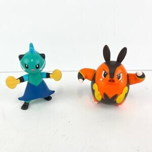 2011 Nintendo Pokemon Dewott Pignite Collectible Figure McDonald's Toy